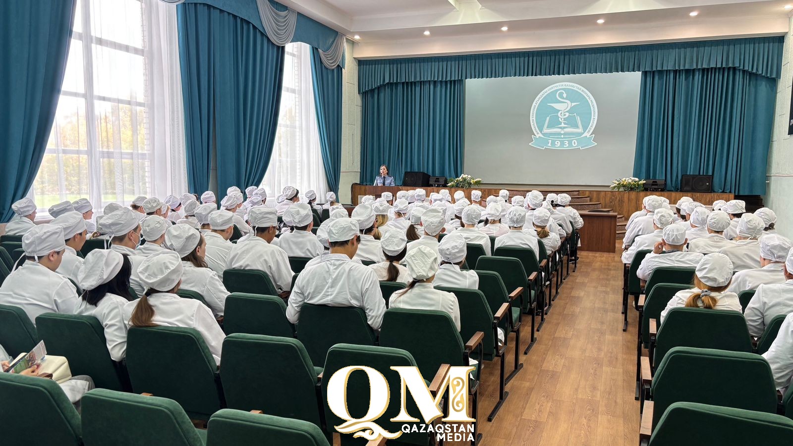 Колледж студенттеріне жаңа заң түсіндірілді