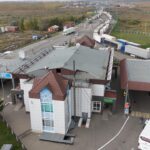 Из-за ужесточения проверки документов и грузов на границе с Россией образуются пробки