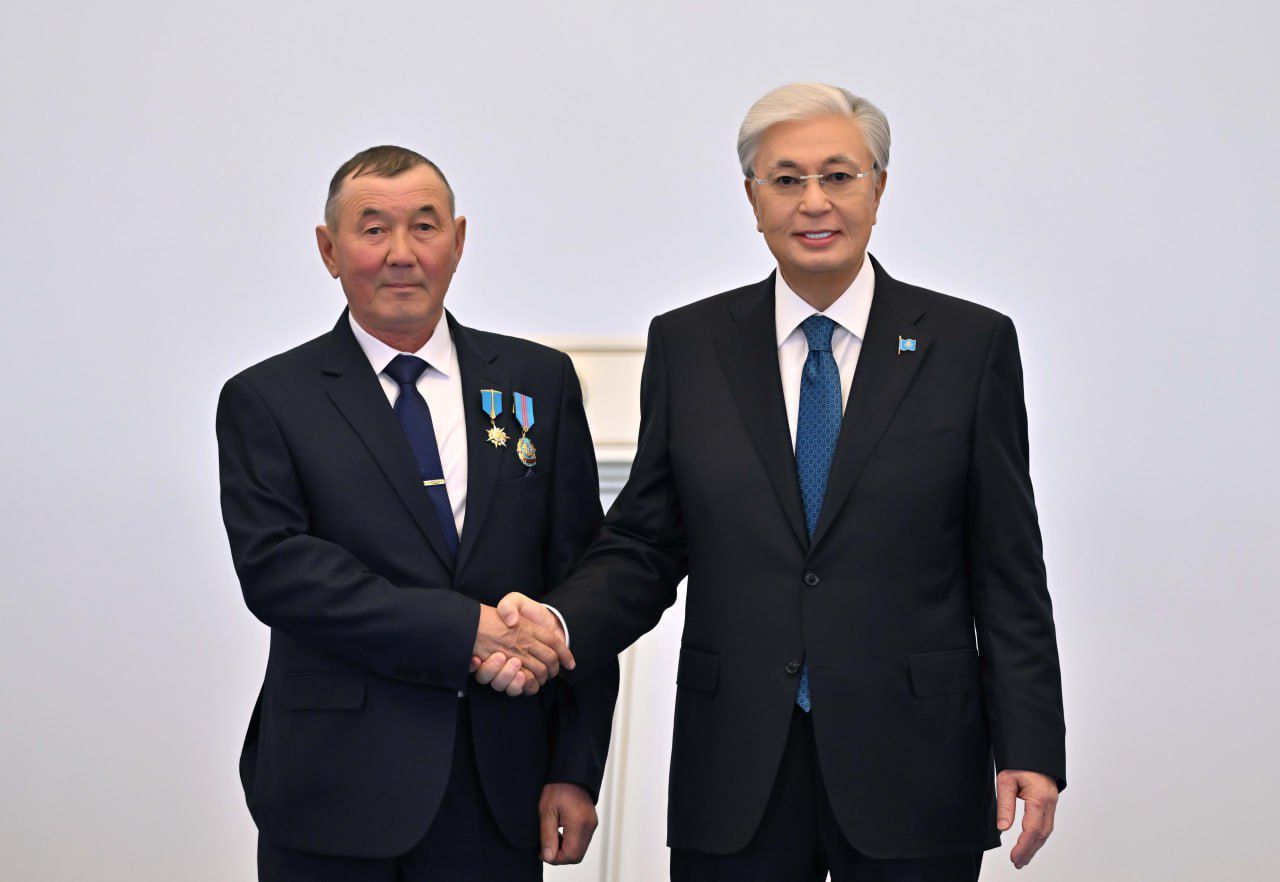 СҚО-дан шыққан механизатор Мұрат Қаражұманов «Қазақстанның Еңбек Ері» атағы мен «Отан» орденін иеленді