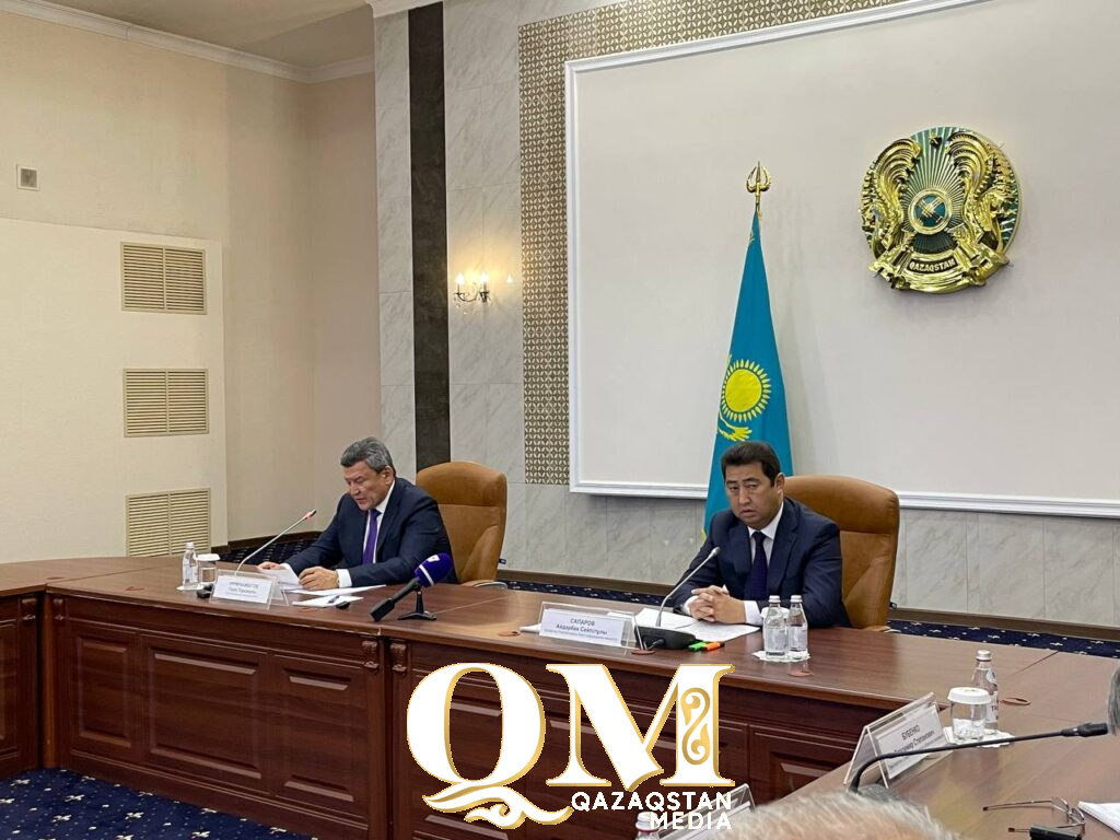 Аким СКО недоволен низкими зарплатами механизаторов и комбайнеров