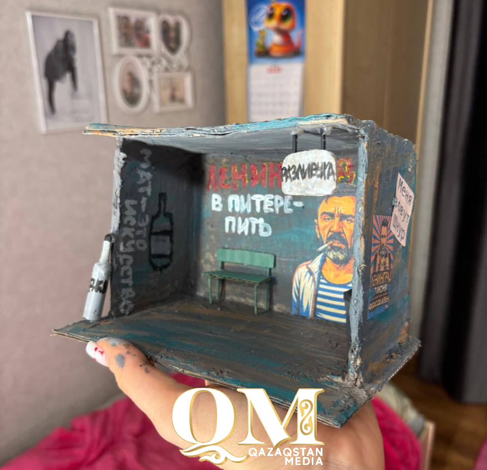 Миниатюрный мир: Валерия Квасных из Петропавловска оживляет прошлое в искусстве
