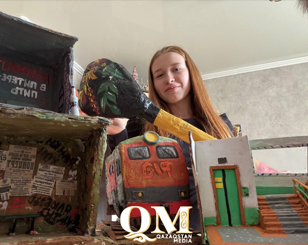 Миниатюрный мир: Валерия Квасных из Петропавловска оживляет прошлое в искусстве