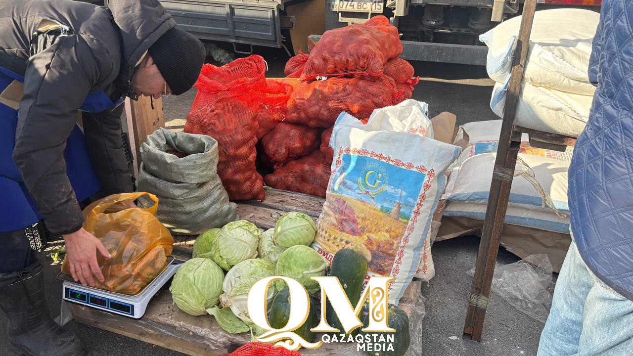 Шалақындық тауар өндірушілер Астанадағы жәрмеңкеге бірнеше тонна ет пен көкөніс, сүт өнімдерін апарды
