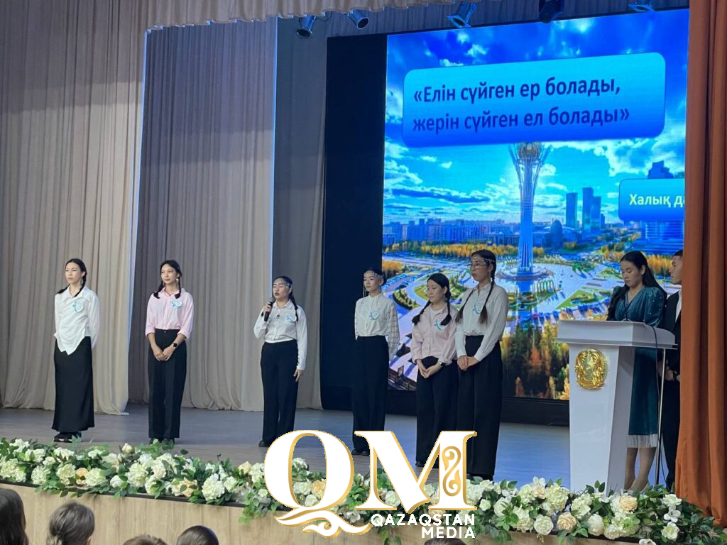 Конкурс патриотической песни прошел в Kozybayev University