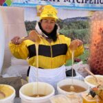 Мед, кумыс и гуси к празднику: больше тысячи тонн продукции привезли сельчане на ярмарку в Петропавловск