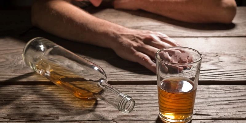 Айыртау ауданында ішімдік ішкен екі құрбының отырысы адам өлімімен аяқталды