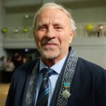 Нагрудный знак «Құрметті спорт қызметкері» получил профессор Виктор Тулаев из Петропавловска