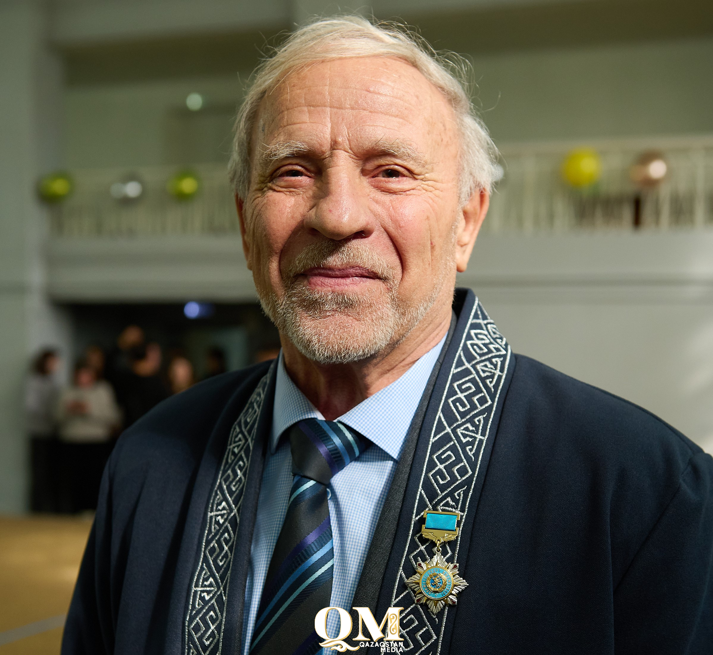 Нагрудный знак «Құрметті спорт қызметкері» получил профессор Виктор Тулаев из Петропавловска