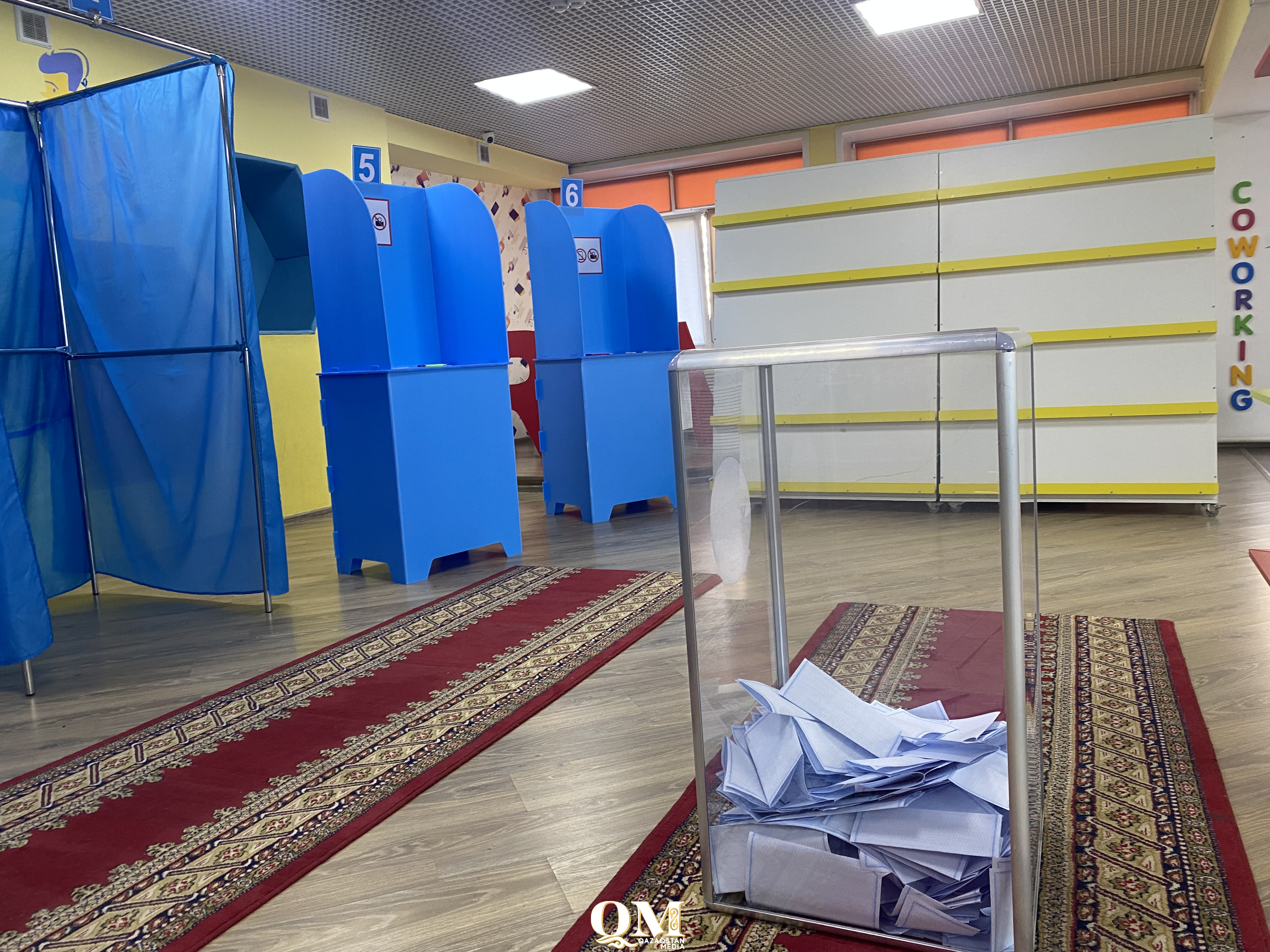 Петропавлда қалалық және облыстық мәслихат депутаттарын сайлау өтіп жатыр