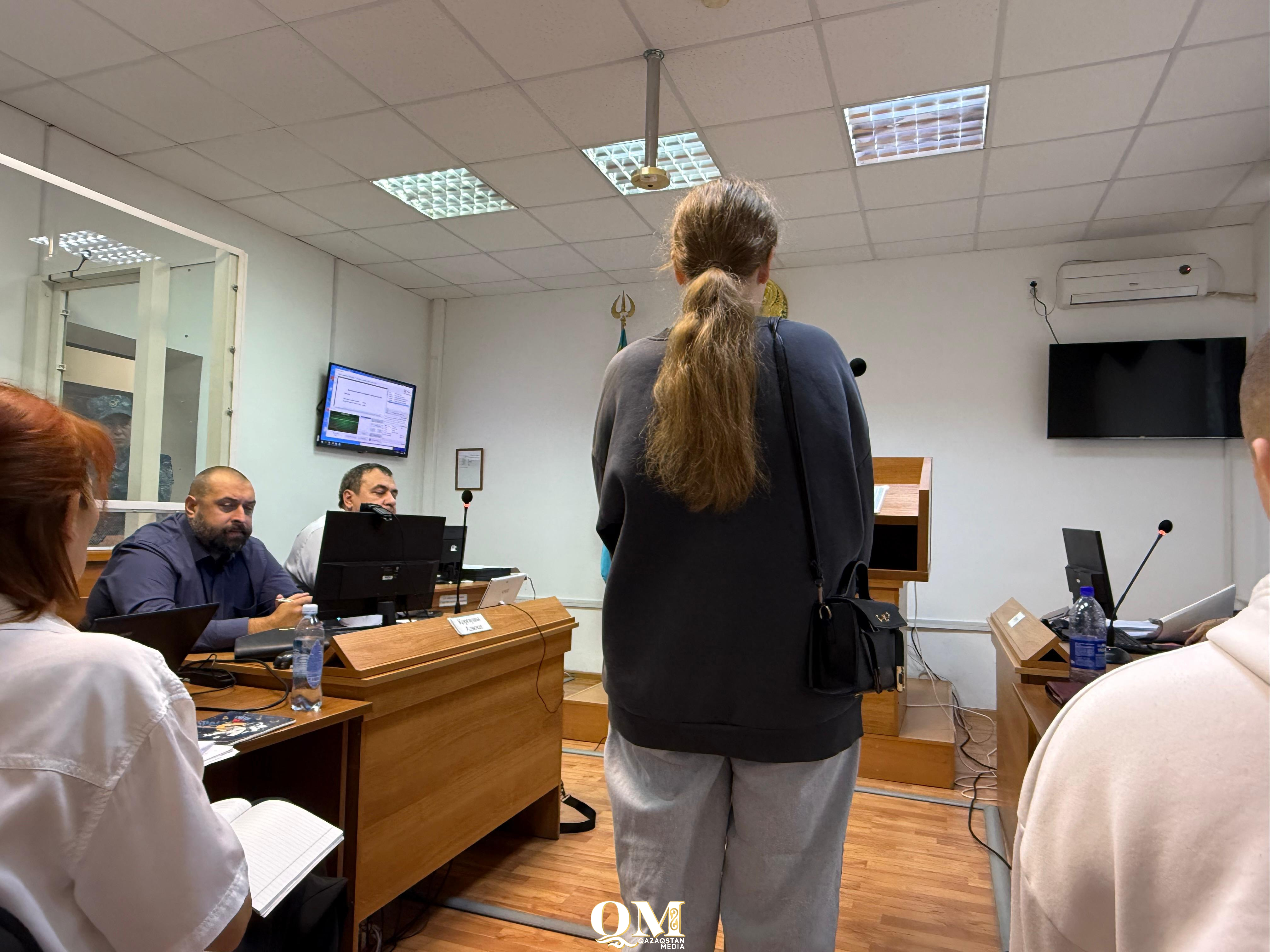 За пособничество интернет-мошенникам судят шестерых парней в Петропавловске