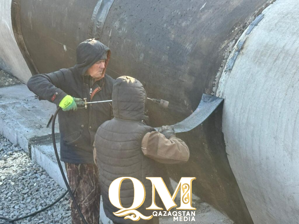 Реконструкцию обводного канала завершают в поселке Заречном