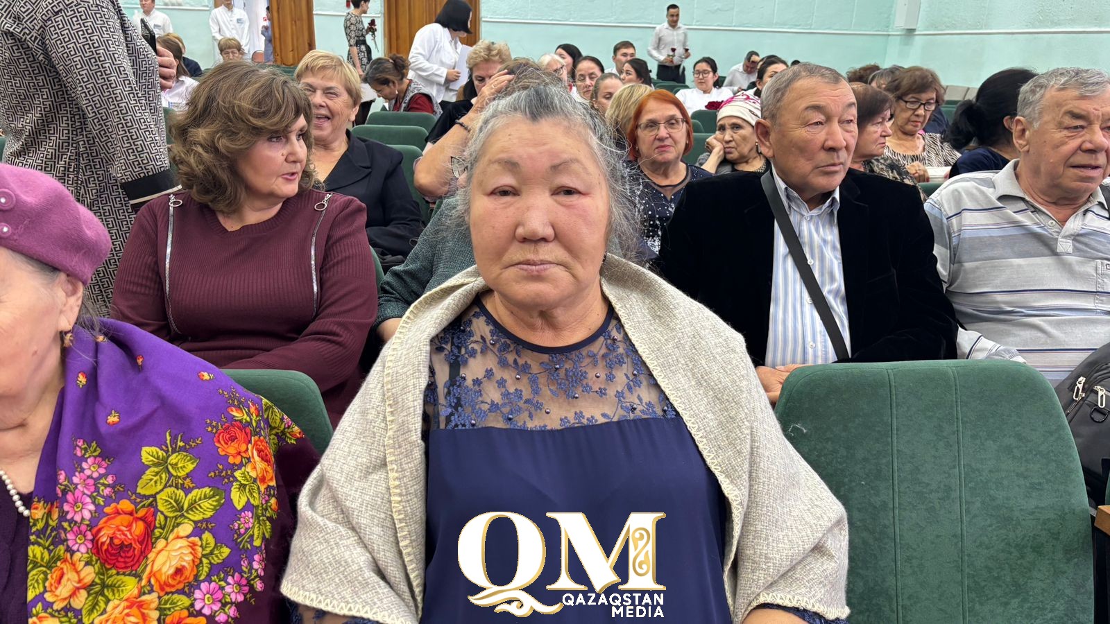 Медициналық колледж ұжымы ардагер ұстаздарын мерекемен құттықтады
