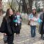 Волонтеры напомнили петропавловцам о значении Дня Республики Казахстан