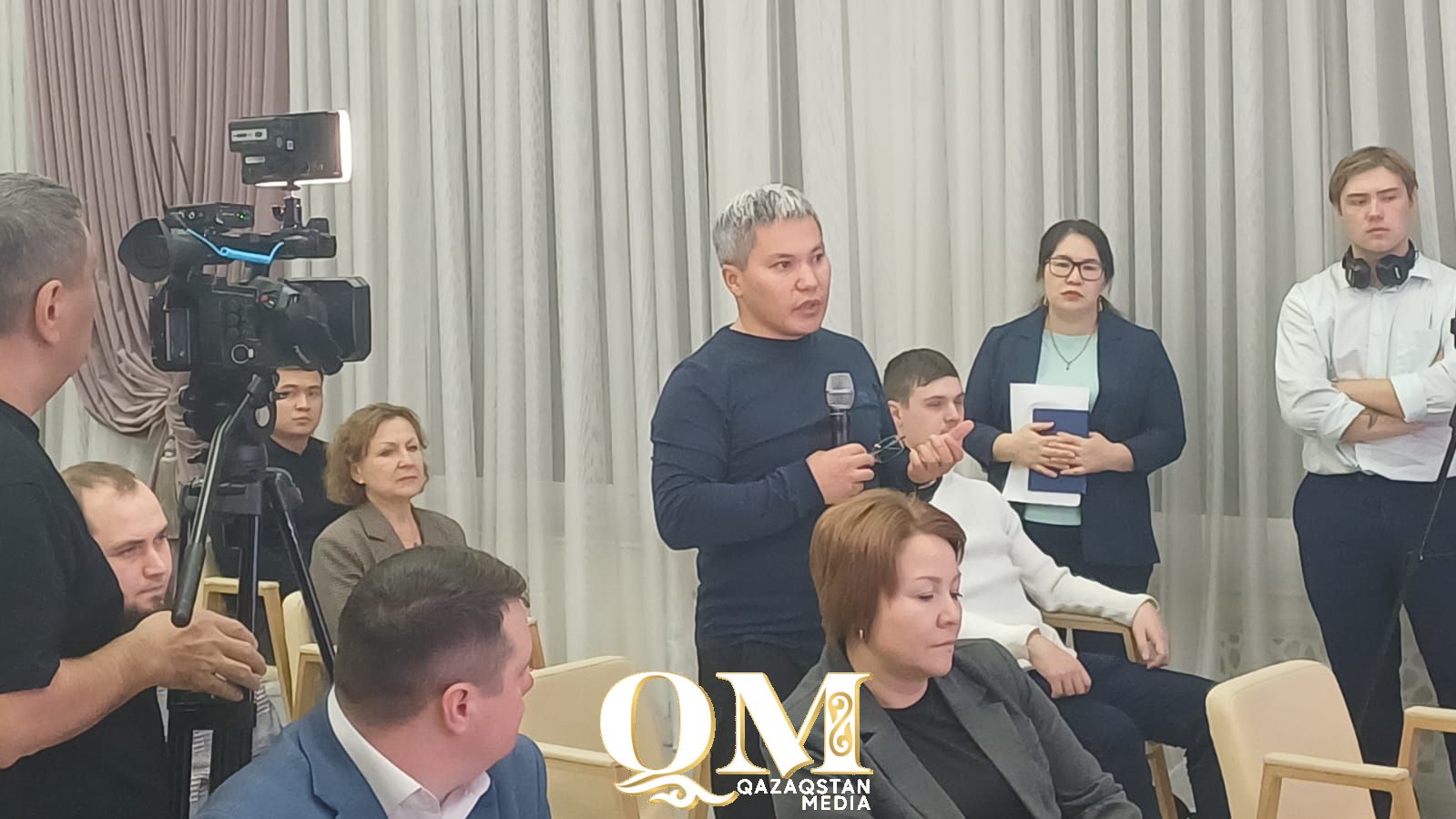 ҚР Энергетика вице-министрі Сұңғат Есімханов Петропавл қаласының тұрғындарымен кездесті