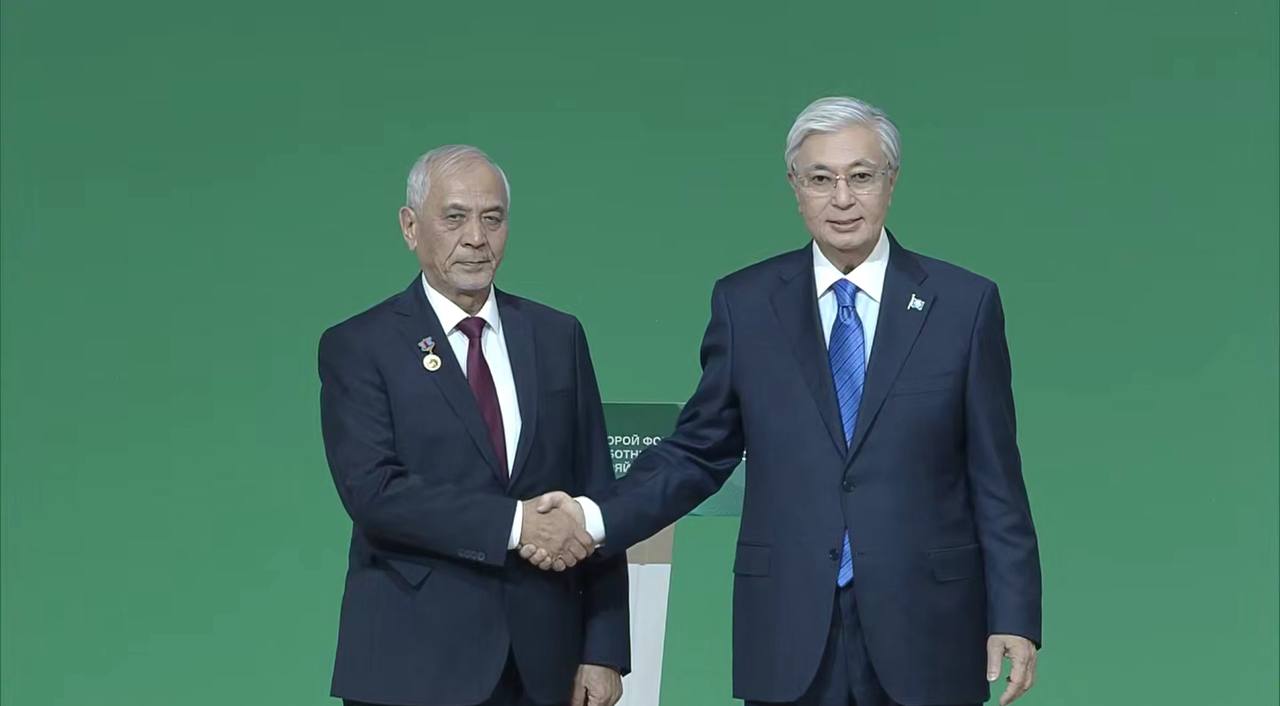 Астана қаласында ауыл шаруашылығы қызметкерлерінің екінші форумы өтті. Үлкен жиын барысында солтүстікқазақстандық аграрилердің еңбегі жоғары деңгейде бағаланып, Мемлекет басшысының қолынан марапат алды