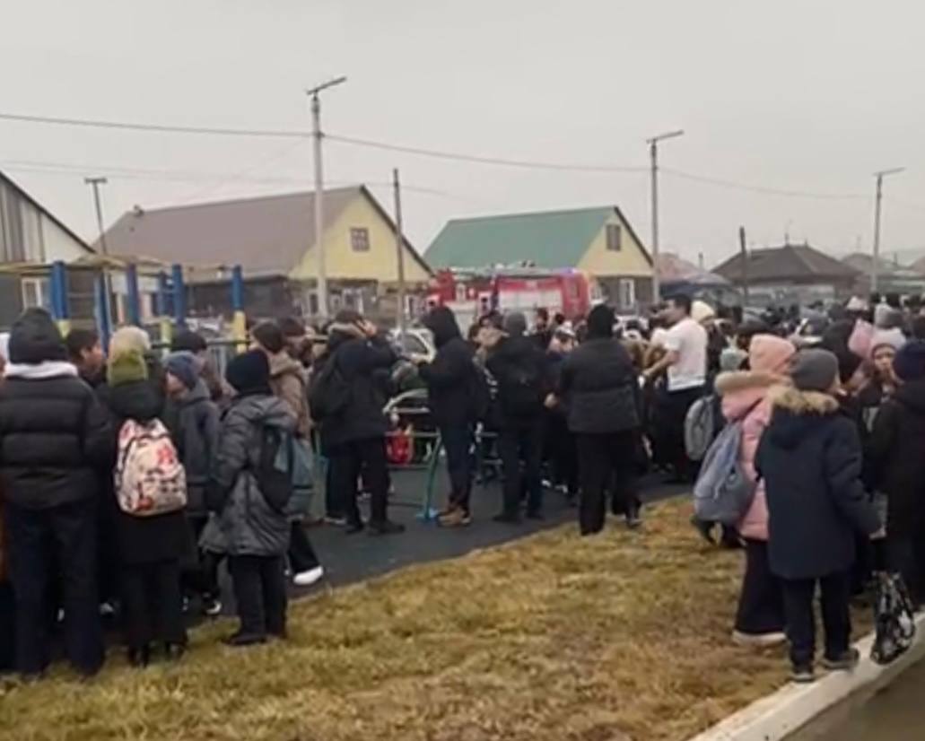 Из-за угрозы пожара более пятисот учеников школы № 25 эвакуировали в Петропавловске