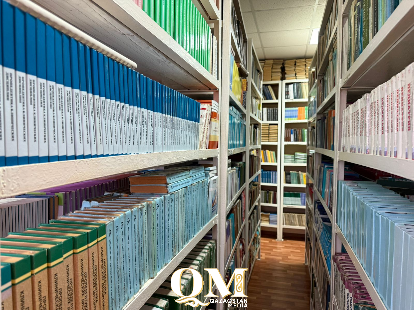 СҚО-дағы медициналық колледж кітапханасында 19-шы ғасырдың басында жарық көрген оқулықтар бар