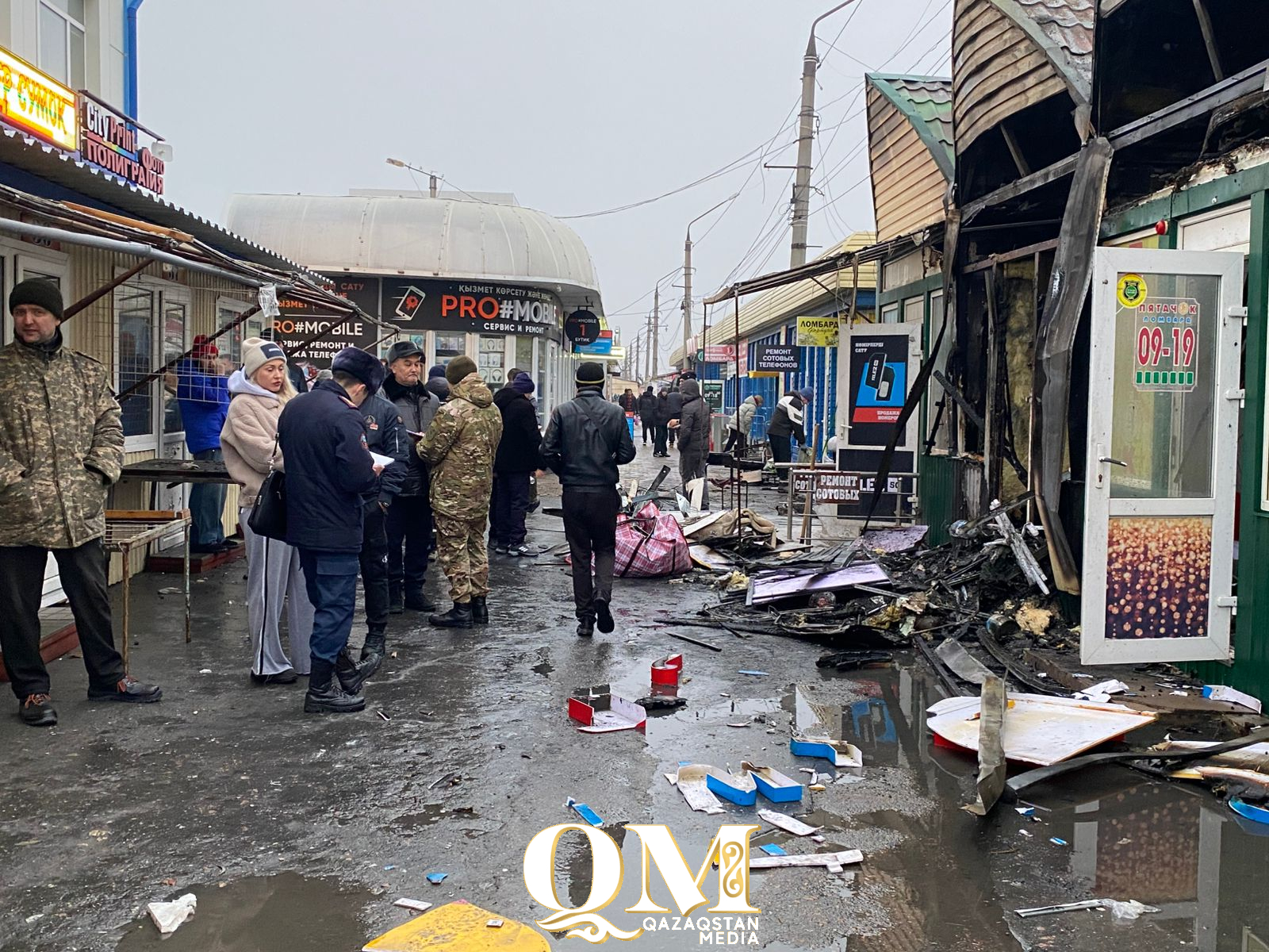 Причину пожара в бутиках в Петропавловске назвали спасатели