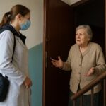 Урок для грубиянки: в Петропавловске оштрафовали пенсионерку за оскорбление фельдшера