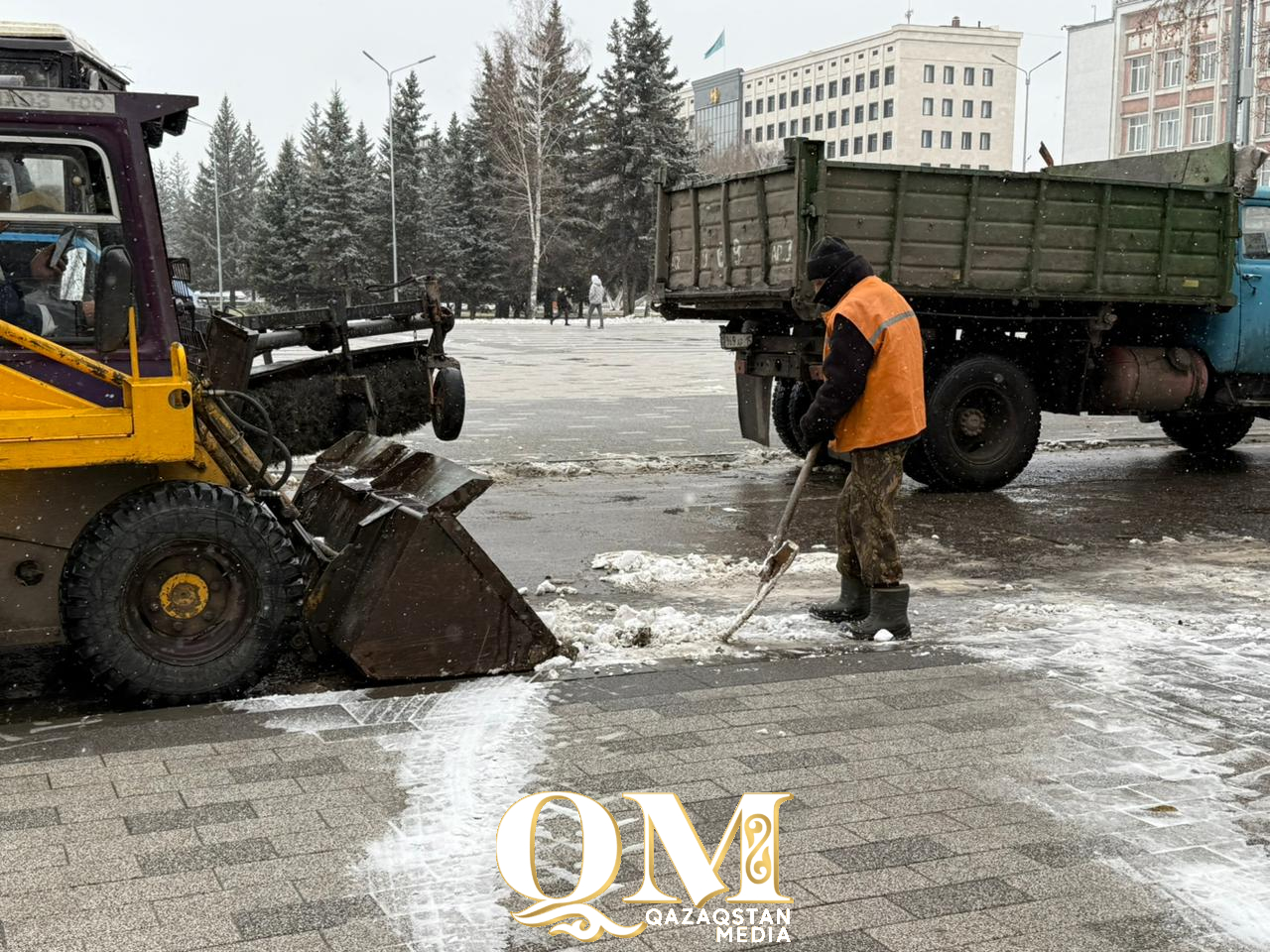 Брусчатка под угрозой? В Петропавловске объяснили, как будут очищать обновленную улицу Конституции