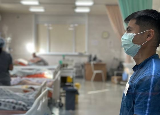 Тяжелые ожоги при работе с паяльной лампой получил петропавловец