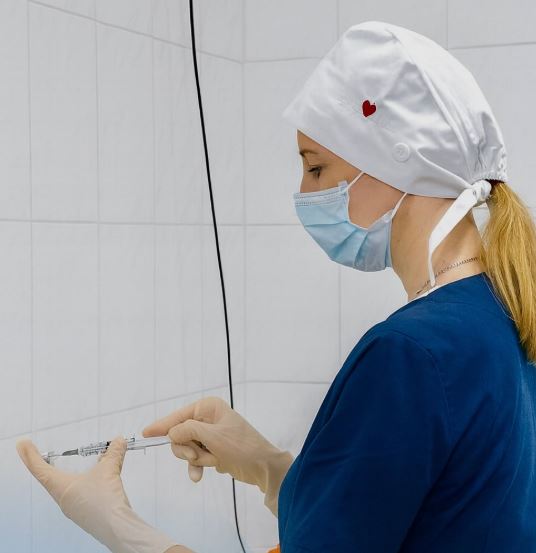 Забытый укол: 30 мм гноя выкачали из ягодицы жительницы Петропавловска