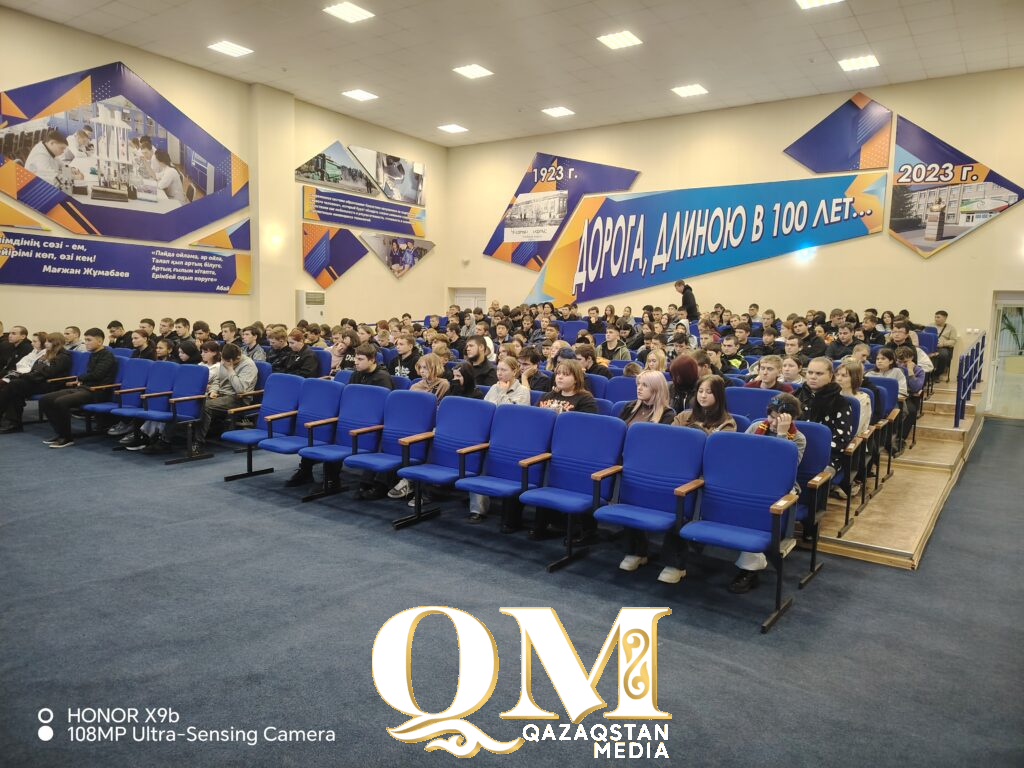 Правда о наркотиках: откровенный разговор со студентами провели в Есильском районе СКО