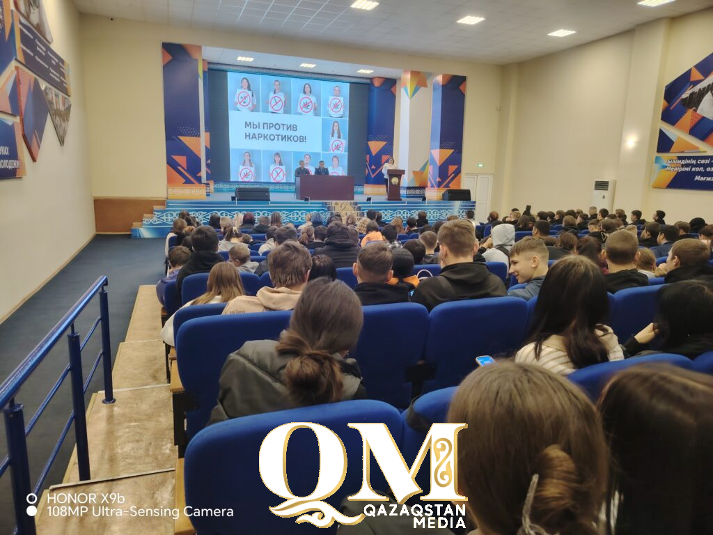 Правда о наркотиках: откровенный разговор со студентами провели в Есильском районе СКО