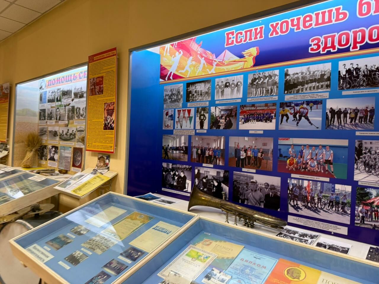 Старейшая на планете: 99-летняя Любовь Горшкова - экскурсовод музея локомотивного депо Петропавловска