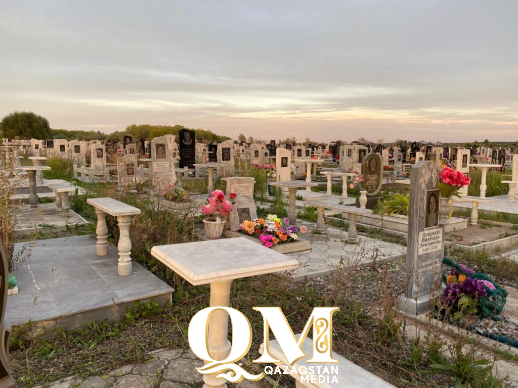 Решение многолетних проблем на городских кладбищах ищут в Петропавловске