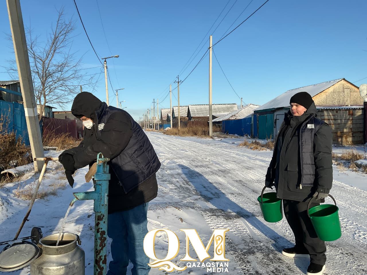 «Чистый город — чистое сердце»: одиноким пенсионерам помогают волонтеры Петропавловска