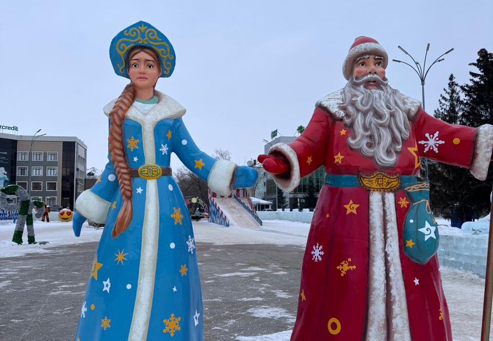 Десять новогодних площадок установят к празднику в Петропавловске
