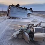 Несся и врезался в две «Газели» на трассе в СКО. Водитель легковушки в тяжелом состоянии