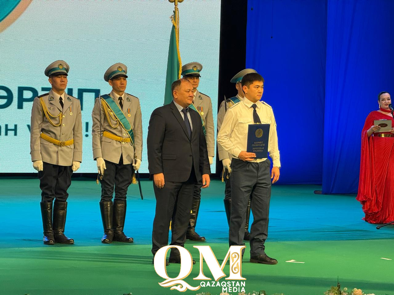 СҚО-да Қылмыстық-атқару жүйесі қызметкерлері құрметке бөленді