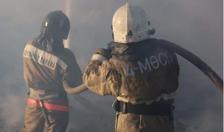 Бани и ангар горели в СКО на этих выходных