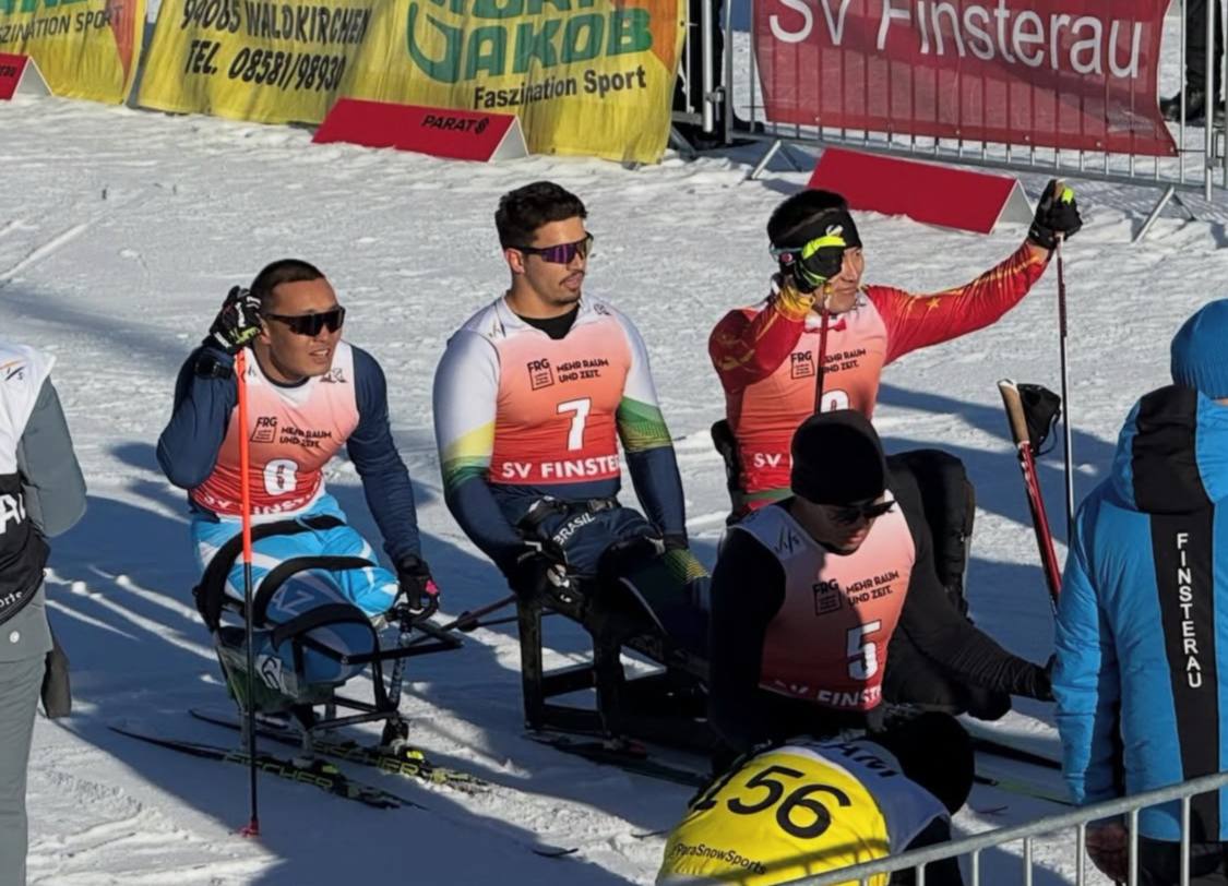 Серебро этапа Кубка мира по параспринту завоевал Ербол Хамитов из СКО