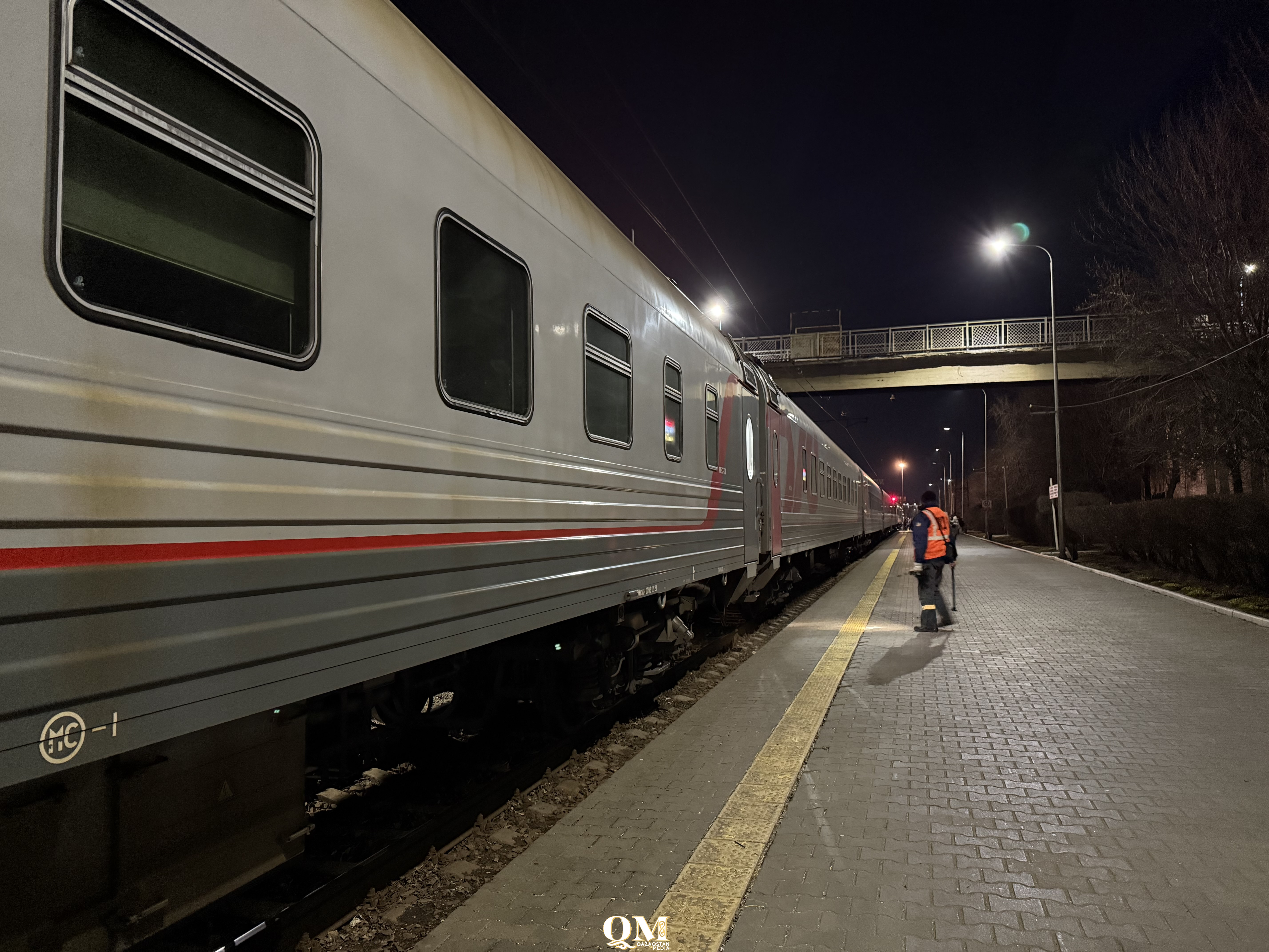 Қазақстанда әскерилер мен олардың отбасылары жылына бір рет тегін пойызбен жүре алады