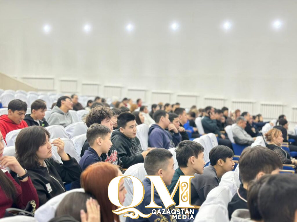 «Закон и порядок» в сети: школьникам Уалихановского района объяснили, как не стать жертвами мошенников