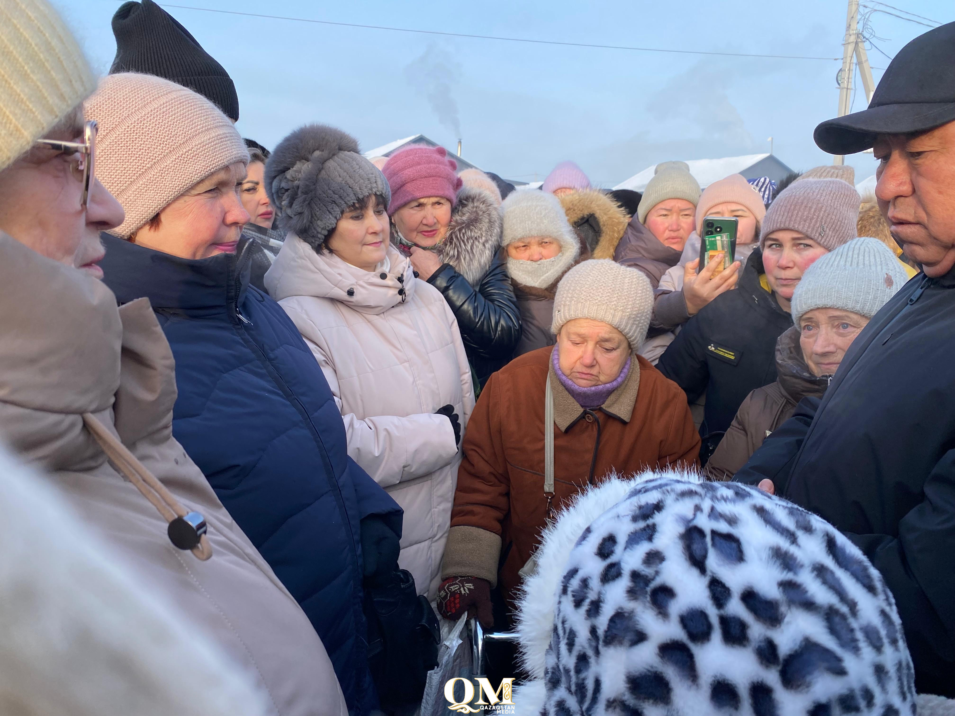 Оформлением занимается ЦОН: в Бирліке обещают завершить оформление участков за две недели