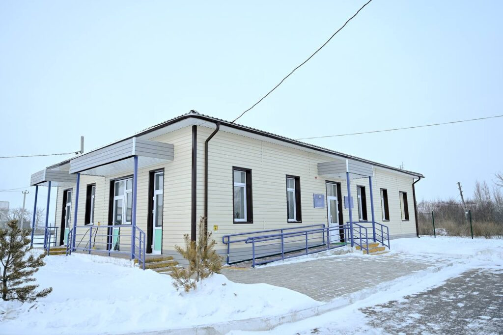 Инфраструктуру, экологию и сервисы в одном из отдаленных сельских округов проверил аким СКО