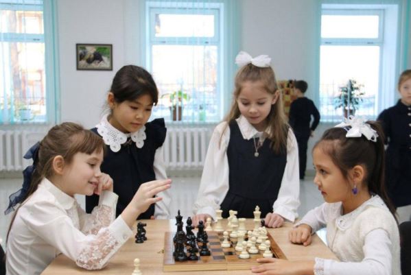 Из школьной программы Казахстана могут убрать СОРы и СОЧи