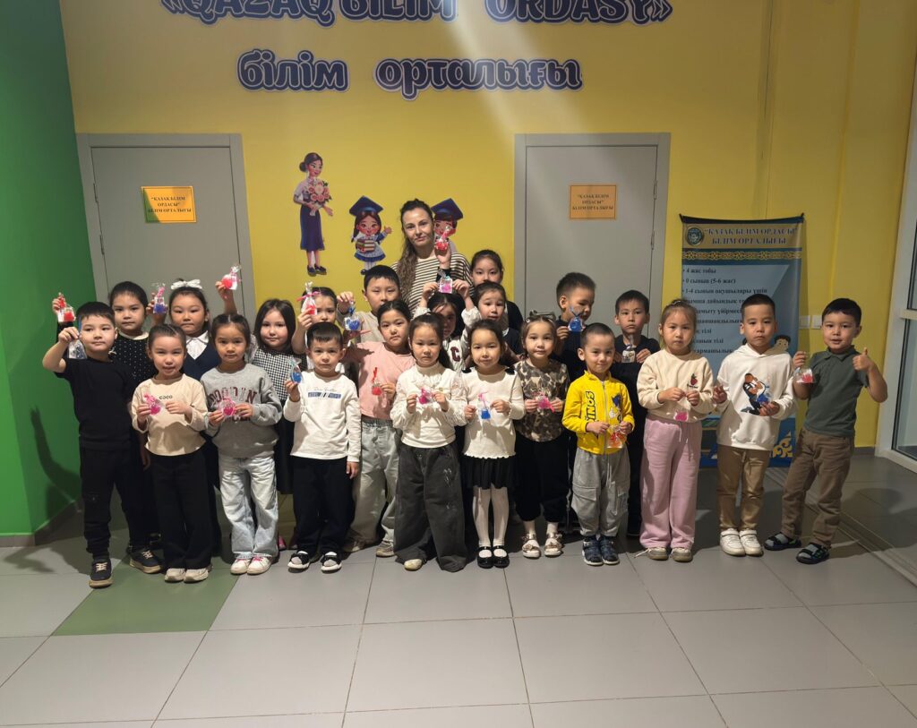 Гипс, свечи и смола: арт-бизнес развивает Евгения Исаева из Петропавловска