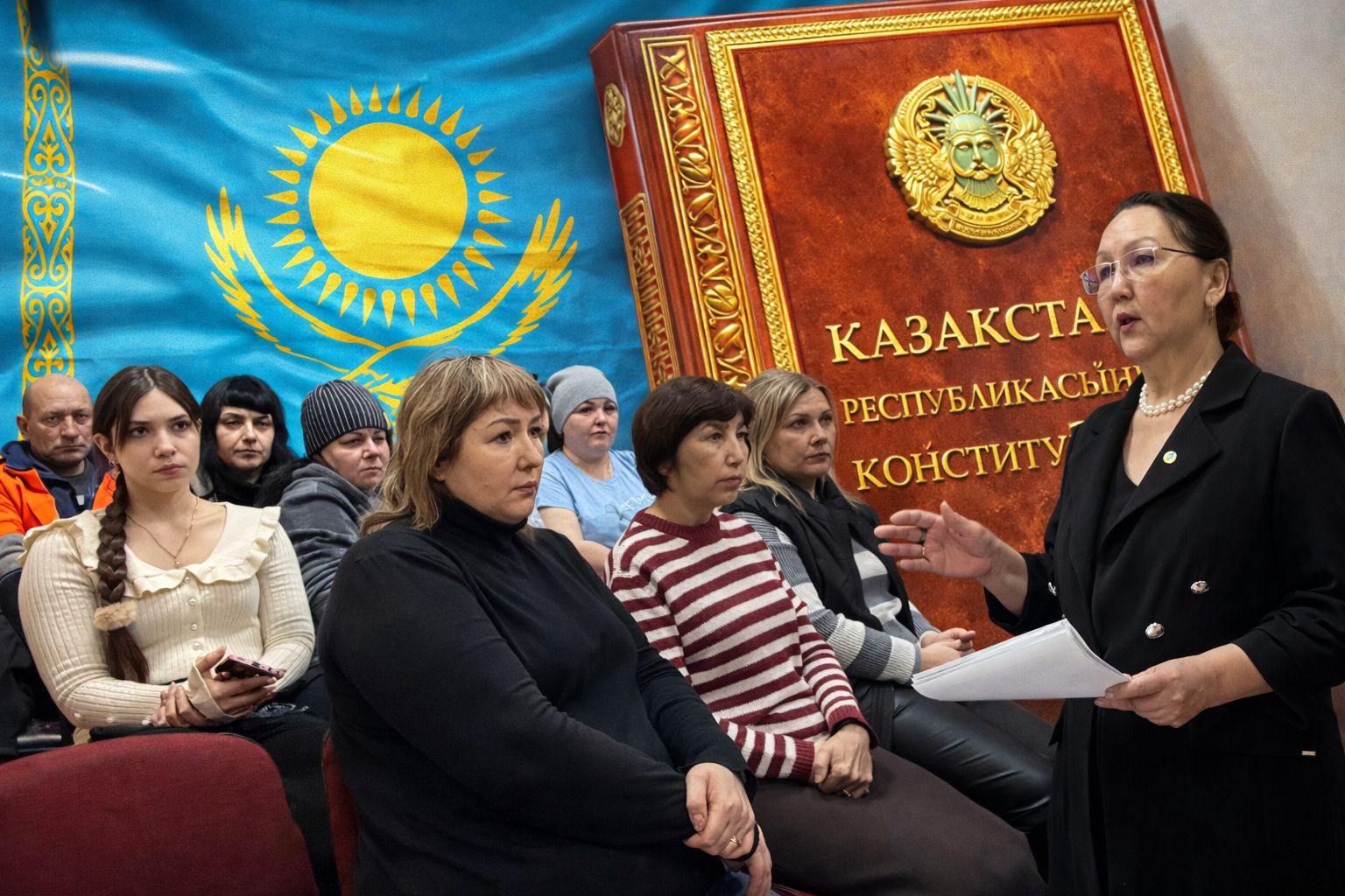 Поправки в Конституции обсудили работники автовокзала Петропавловска