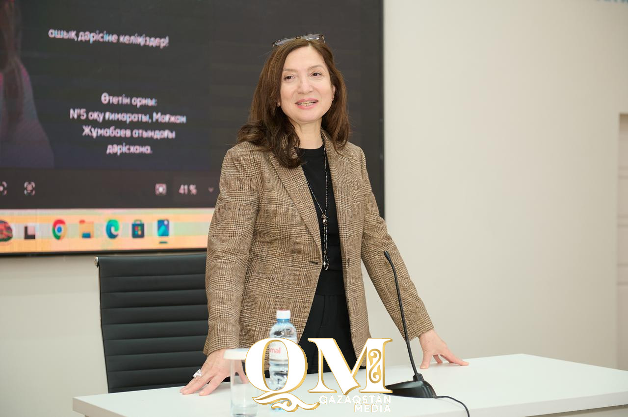 Түркиядан келген профессор Қозыбаев университетінде дәріс оқиды