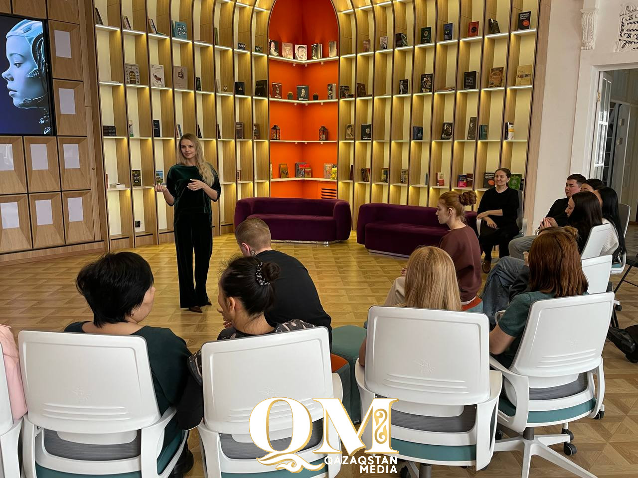 Путь к переменам: конституционную реформу обсудили с работниками культуры в Петропавловске