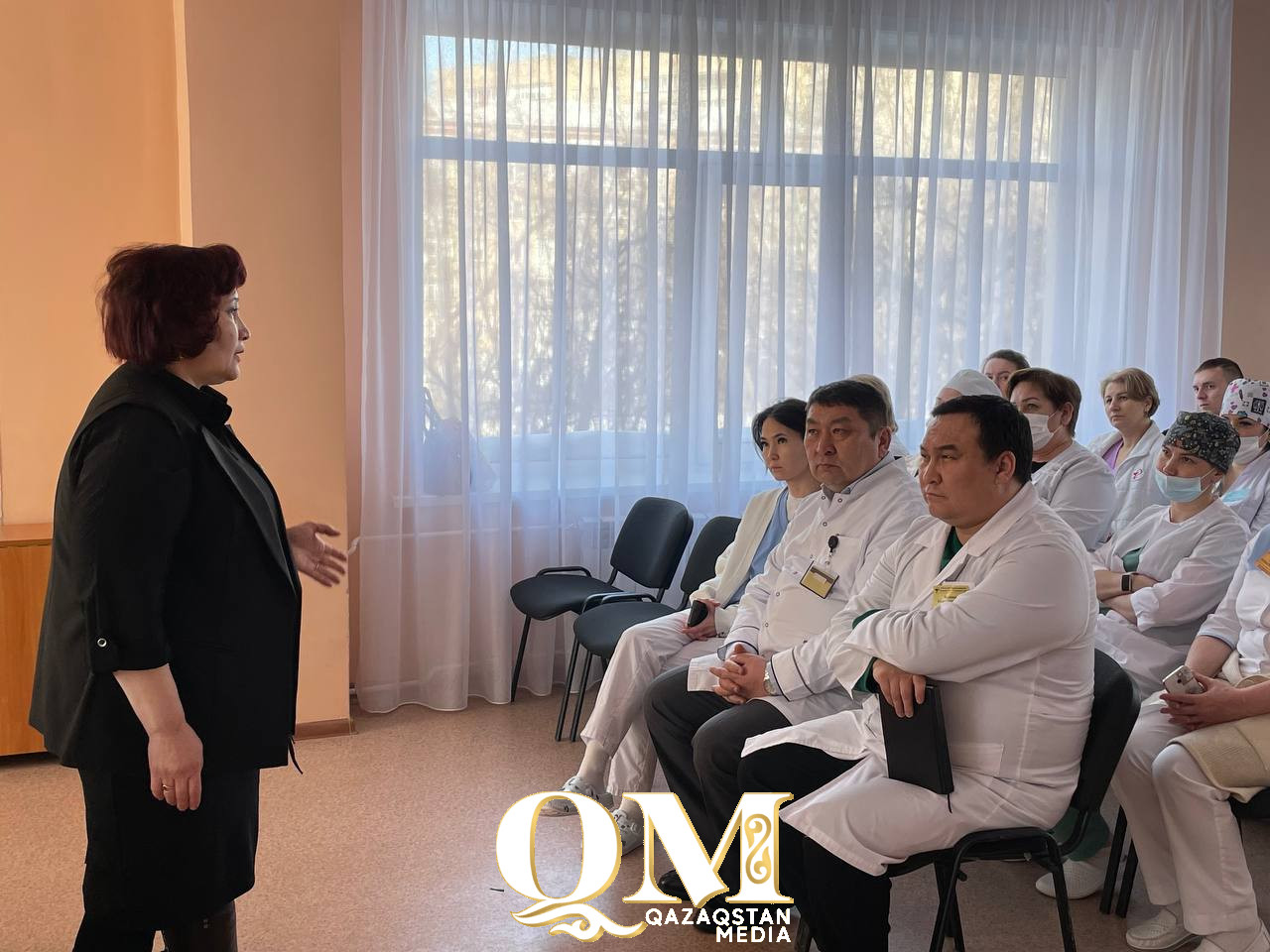 Конституционную реформу обсудили в коллективе первой горбольницы Петропавловска