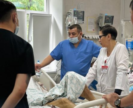 Трое человек попали в реанимацию после отравления уксусом в Петропавловске