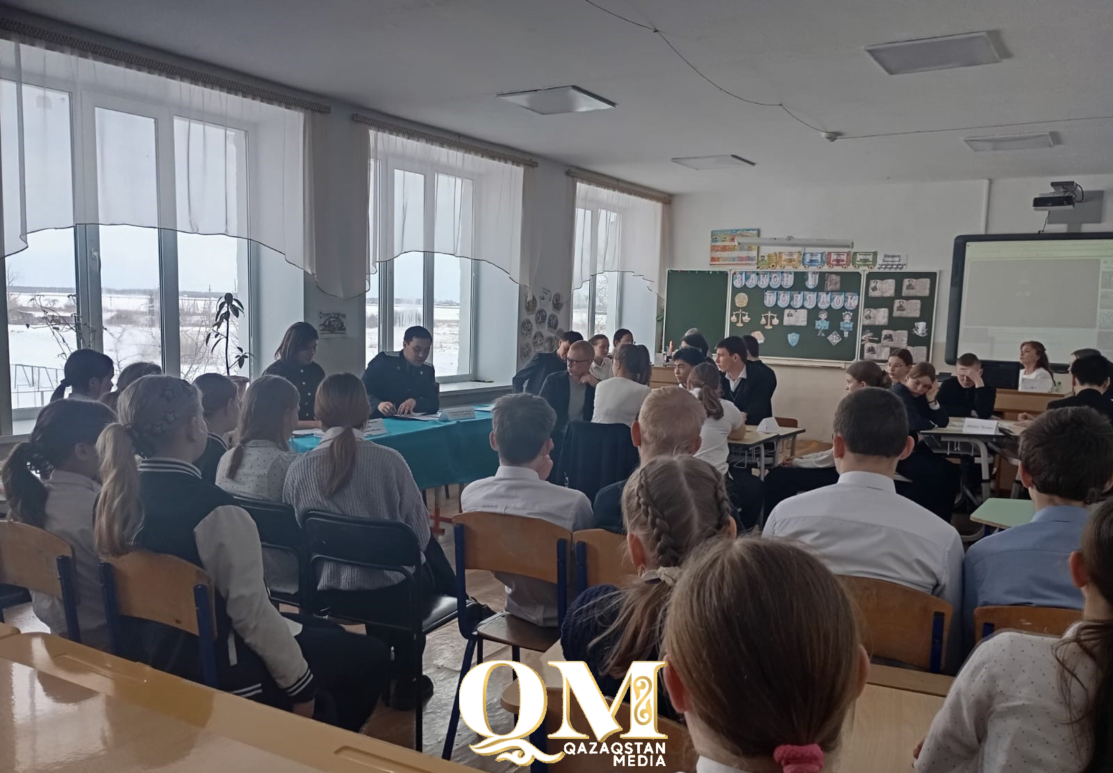 Урок закона провели прокуроры Кызылжарского района со школьниками