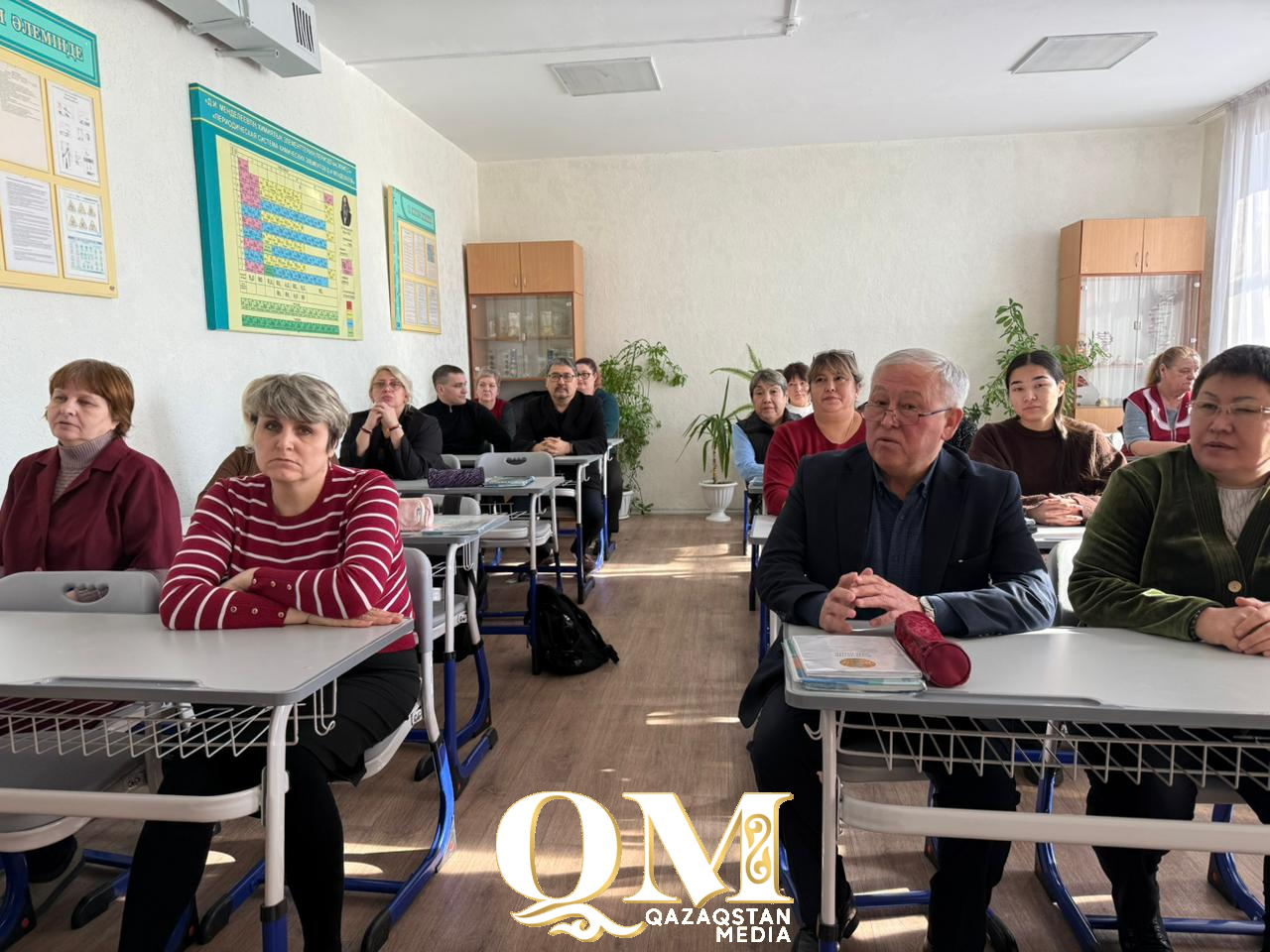 Конституционные поправки и значение референдума обсудили в СШ №13 Петропавловска