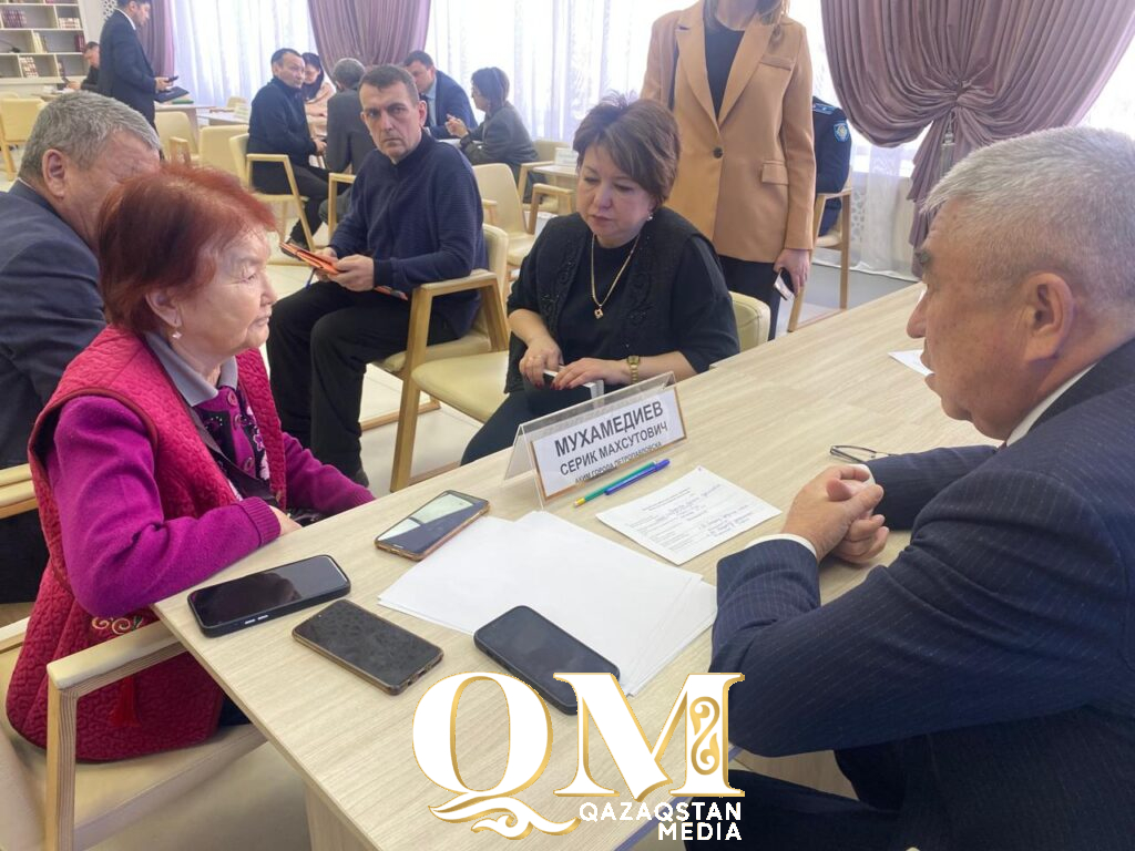 «Никто отстреливать не будет» - на жалобы на бродячих собак ответил аким Петропавловска